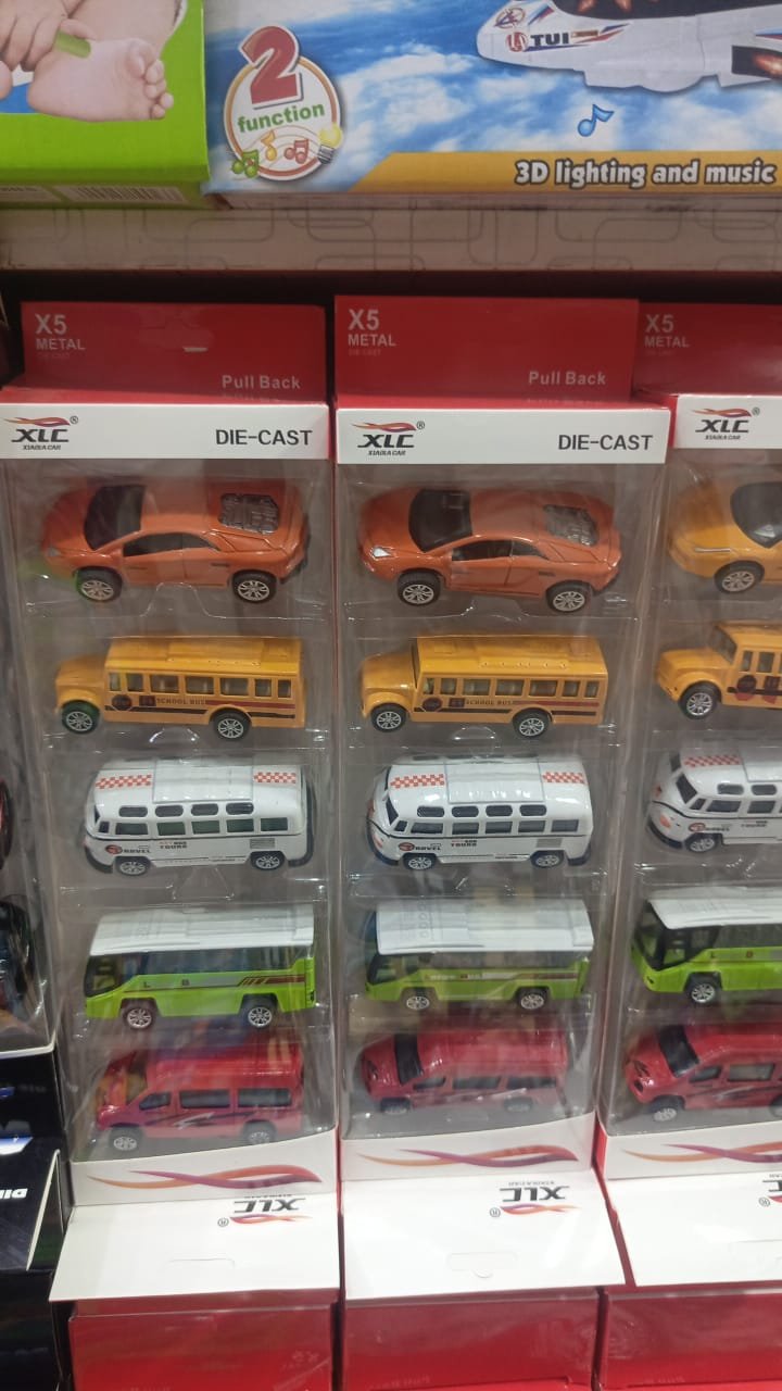 5-Piece Die Cast Metal Car and Bus Set - Image 2
